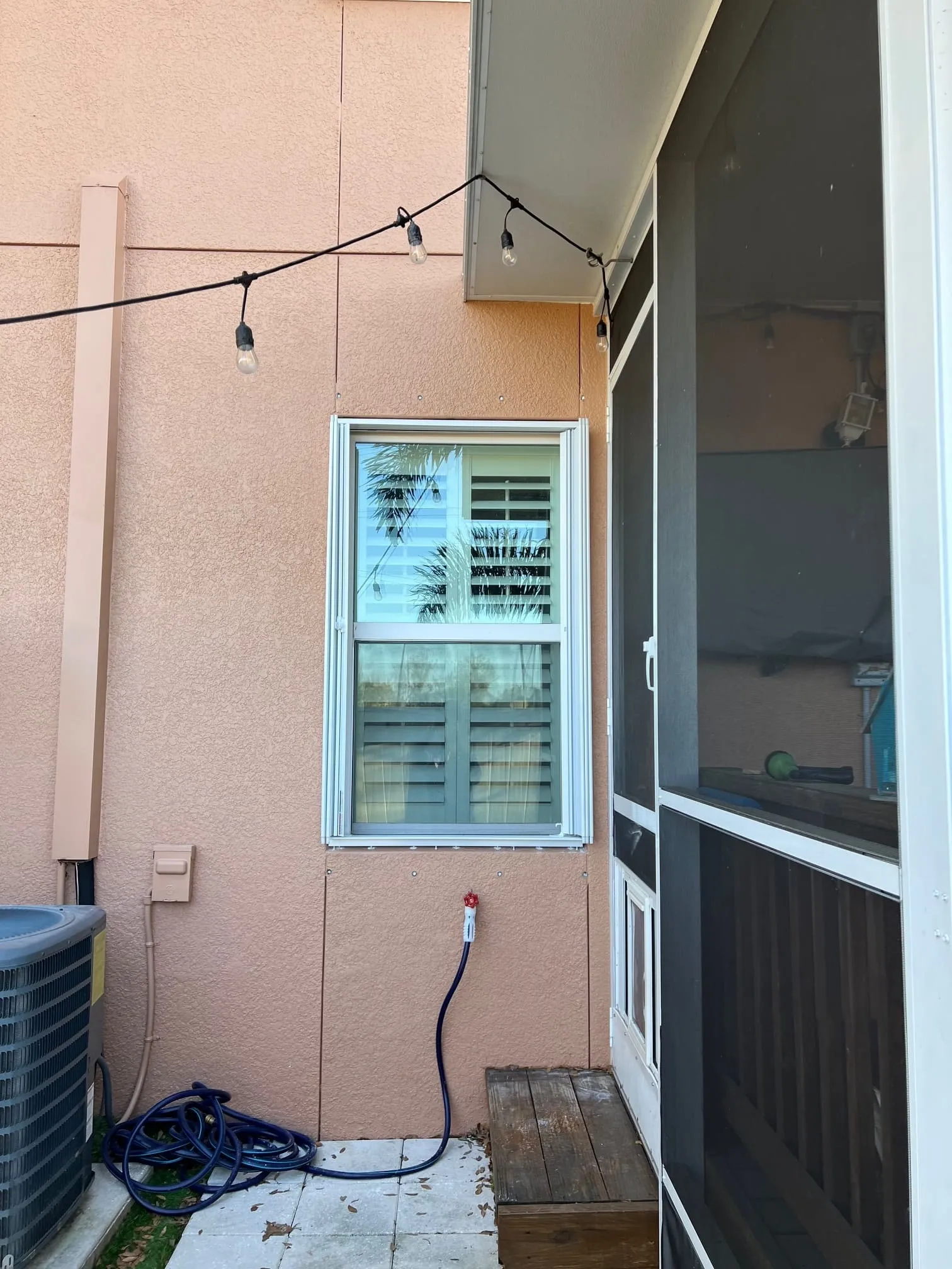 Hurricane accordion shutters
